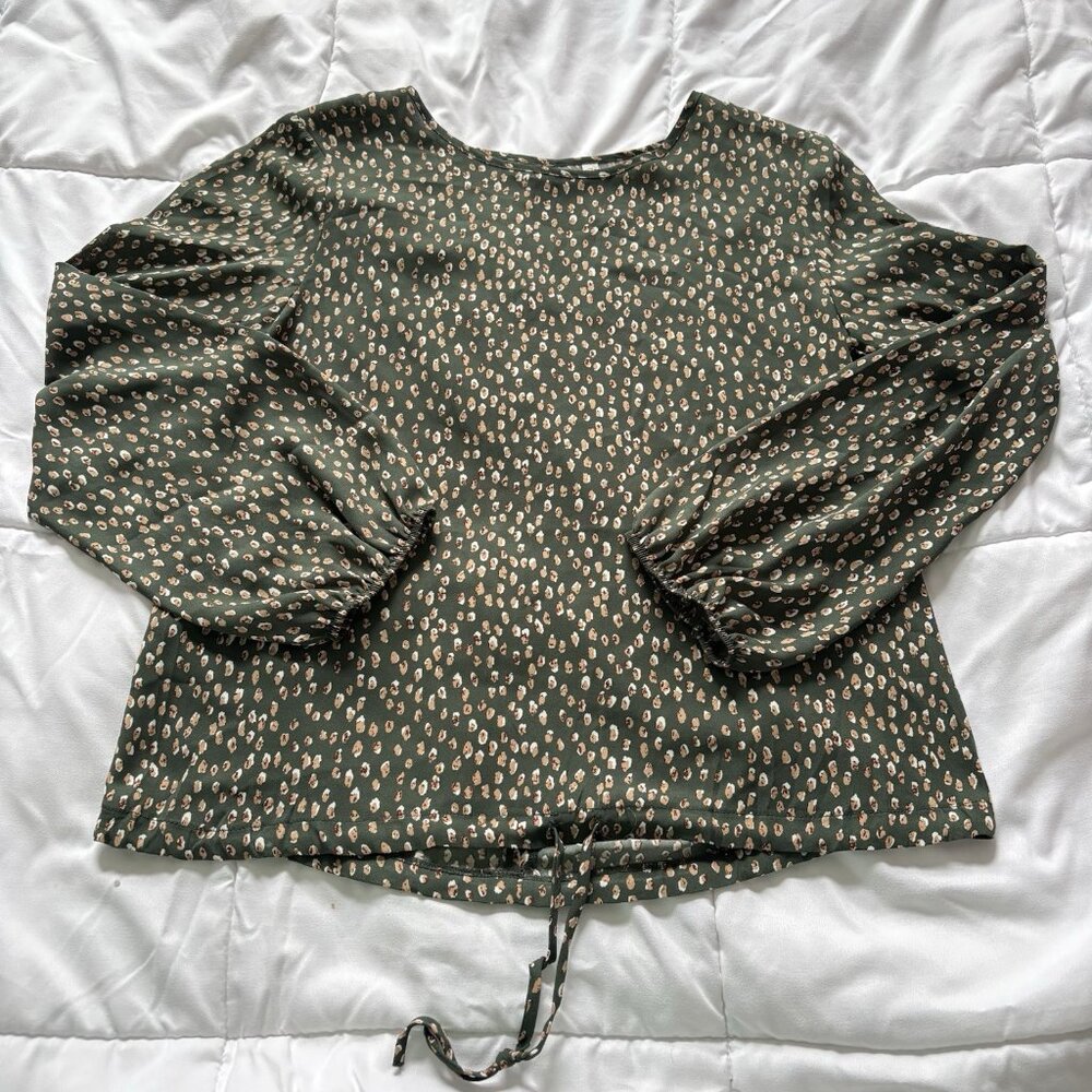 Mia + Tess Womens‎ Size Small Green Dot Woven Long Sleeve Keyhole Top Blouse